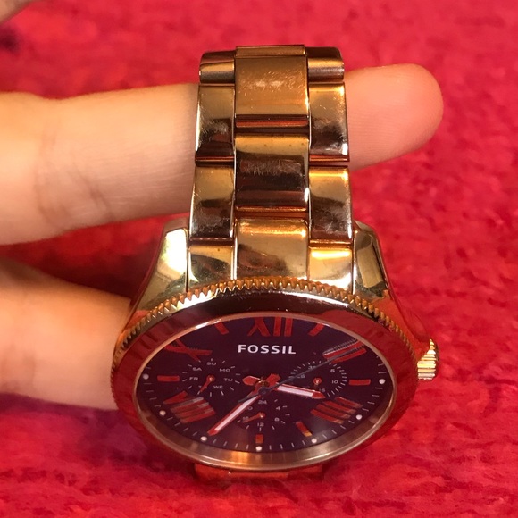 FOSSIL watch - Picture 4 of 4